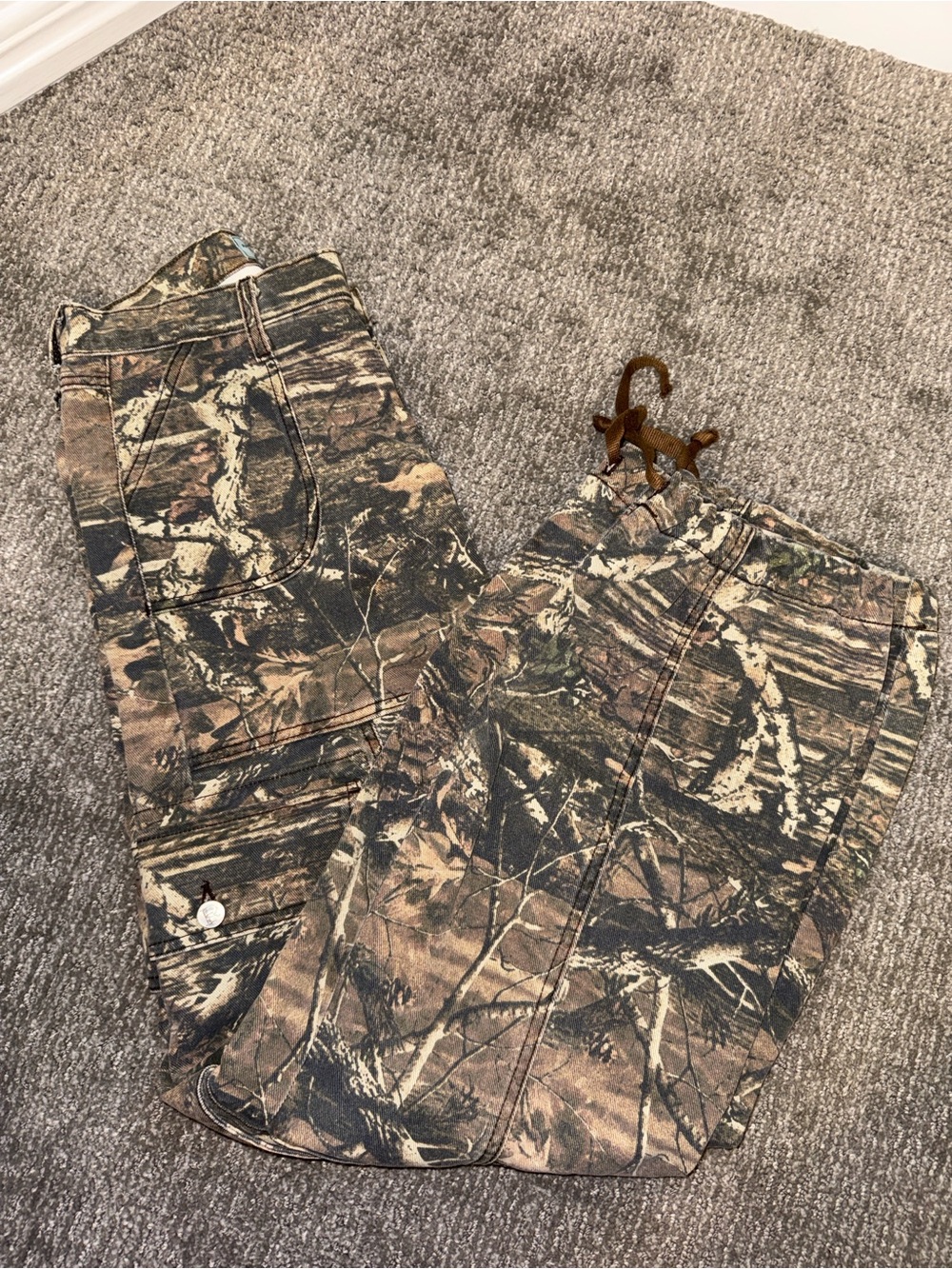 REVICE Women's Camouflage Cargo Pants